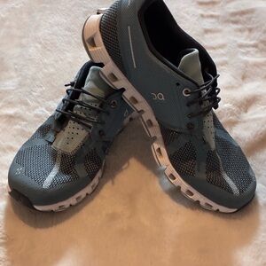 On clouds Teal and Black Performance Sneakers